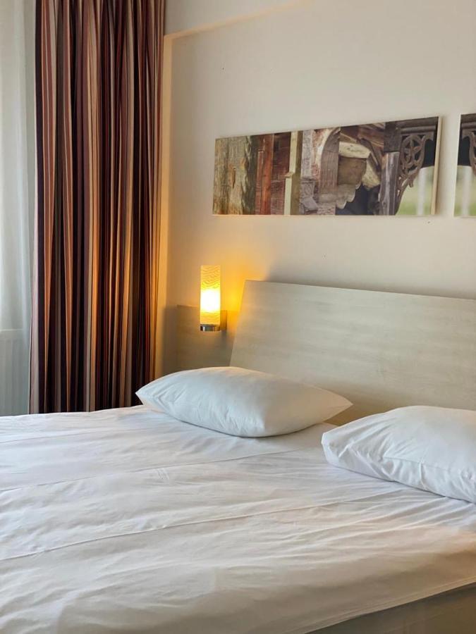 The Gerald'S Hotel Rădăuţi Esterno foto